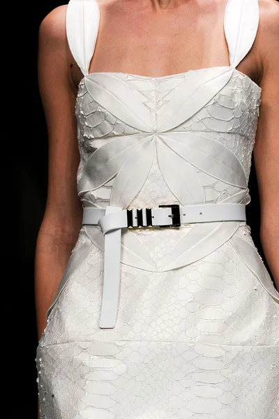 Look 4